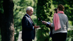 Statsministern gav en exklusiv intervju till Yle i Villa Bjälbo. Antti Rinne, Kesäranta, 01.08.2019
