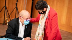 Frankrikes utrikesminister Jean-Yves Le Drian och Spaniens utrikesminister minister Arancha Gonzalez. EU:s informella utrikesministermöte (Gymnich-möte) i Berlin 27-28.8.2020 Frankrikes utrikesminister Jean-Yves Le Drian och Spaniens utrikesminister minister Arancha Gonzalez på EU:s Gymnich-möte i Berlin 27-28.8.2020