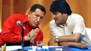 Hugo Chávez och Evo Morales. Venezuelas president Hugo Chavez och Bolivias president Evo Morales