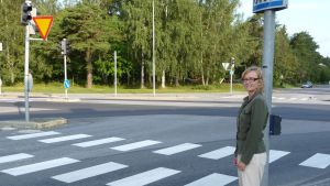 Heli Lintamo. Heli Lintamo som är trafikskyddets kontaktperson påminner om att vi ska vara extra varsamma i trafiken när skolorna börjar.