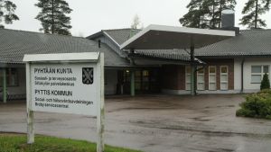 Förkyld i Pyttis? Hälsan fixar man här isåfall. Social- och hälsovårdsavdelningen i Pyttis.