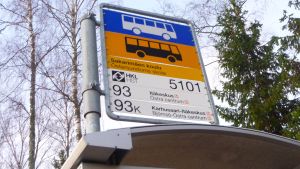 Hittills har bara bussförbindelserna förbättrats. Busshållplats i Östersundom
