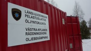Oljebekämpningen gynnas av en sammanslagning. Västra Nylands räddningsverks oljebekämpningscontainer