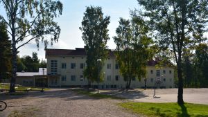 Tillredningsköket i Österby skola i Ekenäs saneras och förnyas 2019 om förslaget på hur köksfunktionerna ska vara godkänns. Österby skola i Ekenäs.
