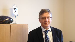 Arto Nurmi-Aro vid Östnylands Andelsbank går i pension i samband med fusionen.