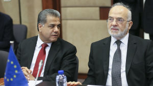 Irak representerades vid mötet av utrikesminister Ibrahim Al-Jaafari (t.h.) och Falah Mustafa Bakir (t.v.) som är utrikesrepresentant för den kurdiska regionala regeringen. Den irakiske regionala utrikesministern i Kurdistan Falah Mustafa Bakir och Iraks utrikesminister Ibrahim Al-Jaafari