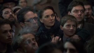 Familjen Oz följer med FN-omröstningen om utropandet av staten Israel. Natalie Portman i sin regidebut, A Tale of Love and Darkness.