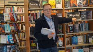 På tiden att bibliotekslagen förnyas, anser Leif Storbjörk. Leif Storbjörk