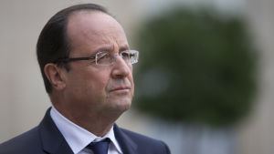 Enligt president Hollande är det otvivelaktigt frågan om en terrorattack. Hollande vid presidentpalatset i Paris den 10 oktober 2013