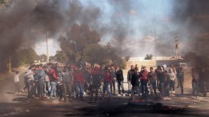 Nasrallah, Tunisia tammikuu 2016 Työttömät nuoret osoittavat mieltä Nasrallahissa Tunisiassa 1/16