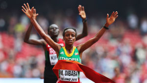 Dibabas segermarginal till Helah Kiprop var en sekund. Mare Dibaba, VM i Peking 2015.