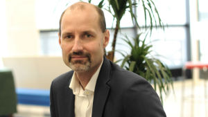 Jonas Jungar förespråkar öppenhet i de journalistiska processerna. Jonas, Jungar