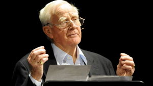John le Carré föreläser i Tyskland. Den brittiske författaren John le Carré