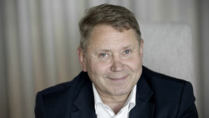Timo Kousa säger att kunderna sällan frågar om människorättssituationen i resmålen Timo Kousa