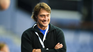 Före detta ishockeyspelaren Teemu Selänne är med i projektet. Teemu Selänne.