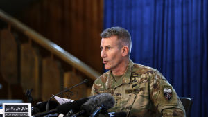 I Kabul informerade den amerikanske generalen i Afghanistan John W. Nicholson om jättebomben. I Kabul informerade den amerikanske generalen i Afghanistan John W. Nicholson om jättebomben.