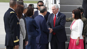 USA:s vicepresident Mike Pence anlände till Sydkorea endast några timmar efter ett nytt nordkoreanskt missiltest som misslyckade