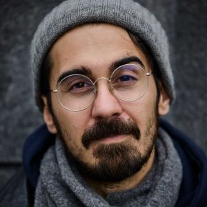 Författaren Adrian Perera.