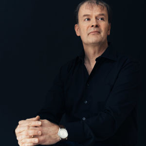 Författaren Mårten Westö.