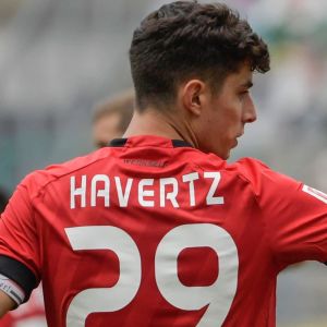 Kai Havertz jublar efter mål i Leverkusen.