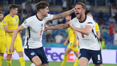 England firar mål i EM.