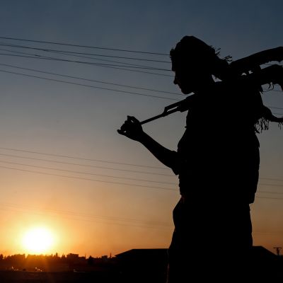 taistelija ja auringonlasku