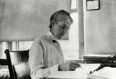 Henrietta Swan Leavitt (1868-1921).
