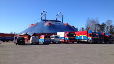 Cirkus i Karis