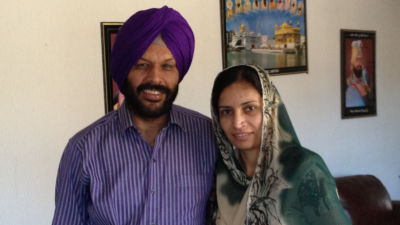 Gill Sukhdarshan Singh med sin fru Jasvir Kaur