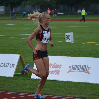 Karin Storbacka vann i Karis före Kaisa Tyni.