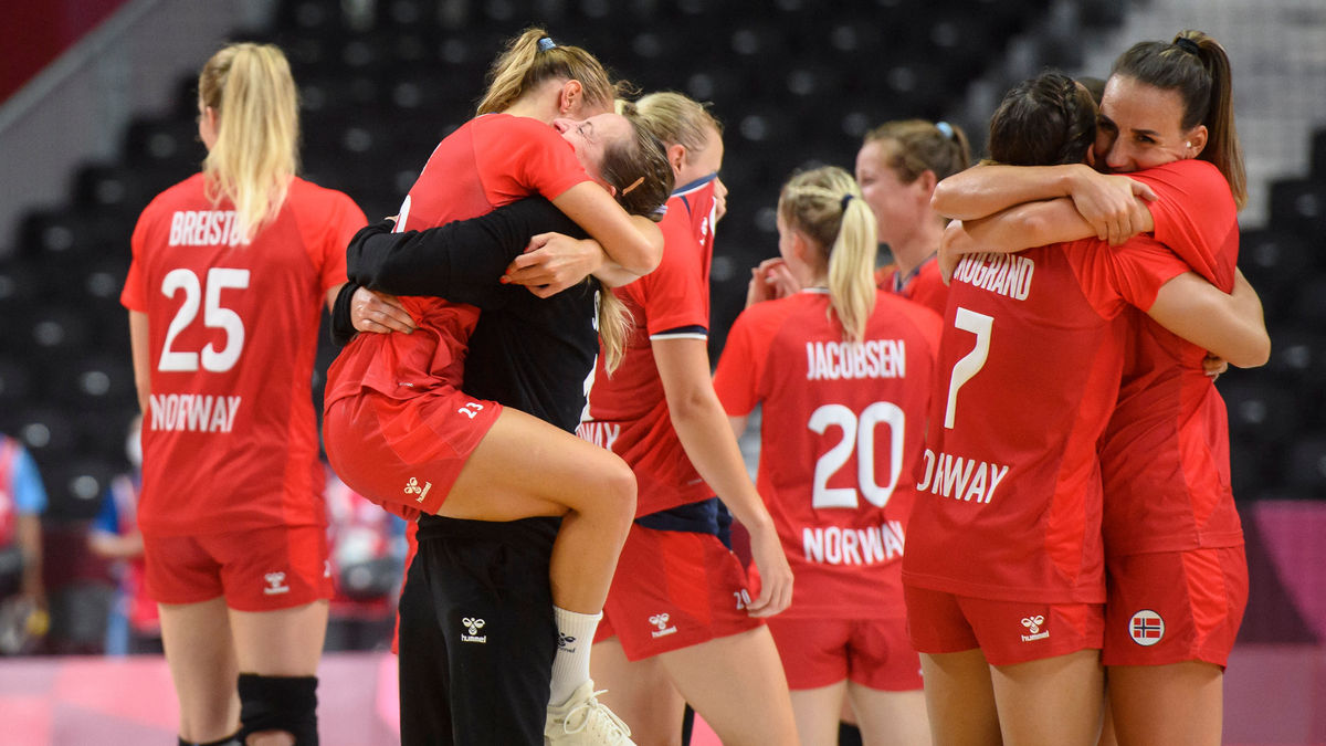 Norge körde över Sverige och fixade bitterljuv handbollsmedalj – bronsmålvakten Solberg: "Mamma är svensk och utklassningen gör ont i hjärtat" - Vimarsana News
