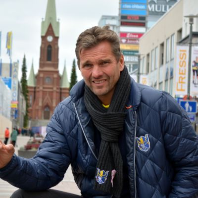 Joni Vesalainen tekee tunnetuksi Jukureita ja Mikkeliä.