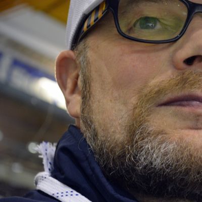 Risto Dufva on Jukureiden ensimmäinen valmentaja liigatasolla.