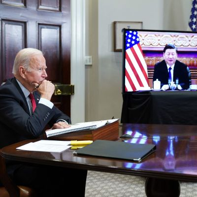 Biden ja Xi sovittelivat maidensa välejä