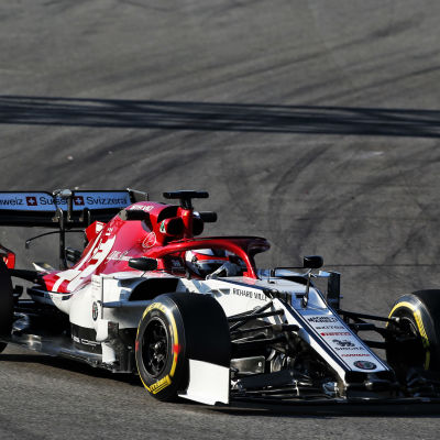 Kimi Räikkönen i sin nya Alfa Romeo.