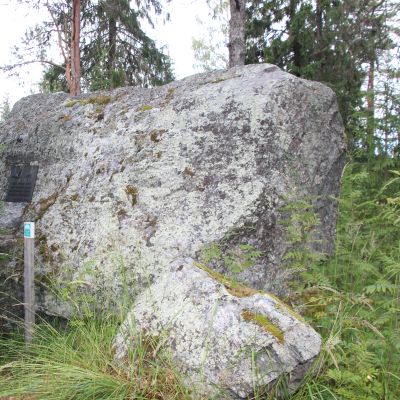 Lentokivi Polvijärvellä.
