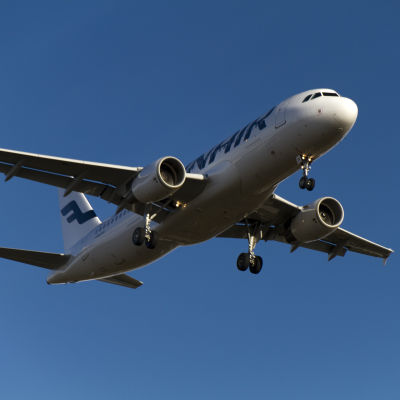 Finnairs Airbus A320 på väg att landa. (Arkivbild)