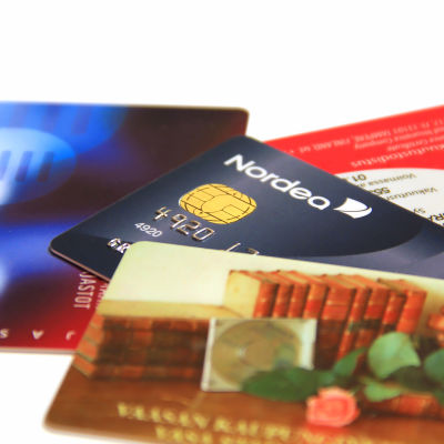 Bankkort och kreditkort