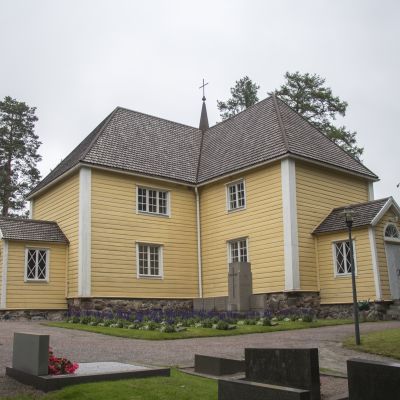 Snappertuna kyrka