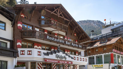 En alphyddeaktig restaurang i Ischgl, Österrike.