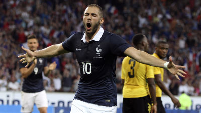 Karim Benzema firar ett mål