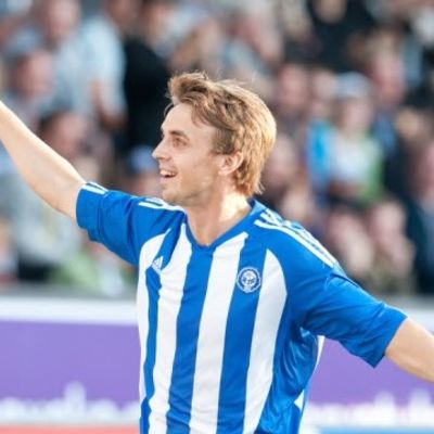 Jarno Parikka tuulettaa.
