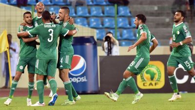 Riyad Mahrez nätade för Algeriet.