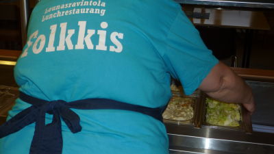 Lunchservering vid Folkkis i Hangö
