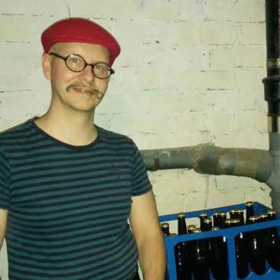 Oluenpanija Mika Laitinen