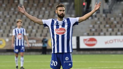 Tim Sparv fick fira efter sin första match med HJK.