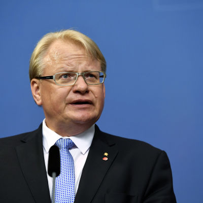 Sveriges försvarsminister Peter Hultqvist.
