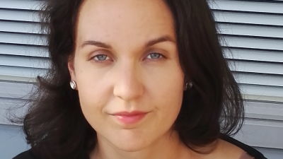 Forskare Jenni Erjansola vid Helsingfors stadskansli.