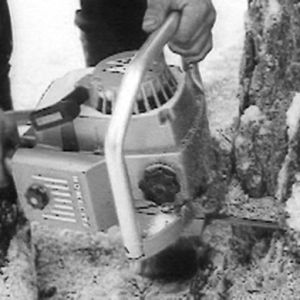 Moottorisaha vuonna 1966.