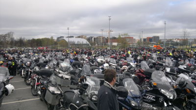 Motorcyklisterna samlades i Kuppis